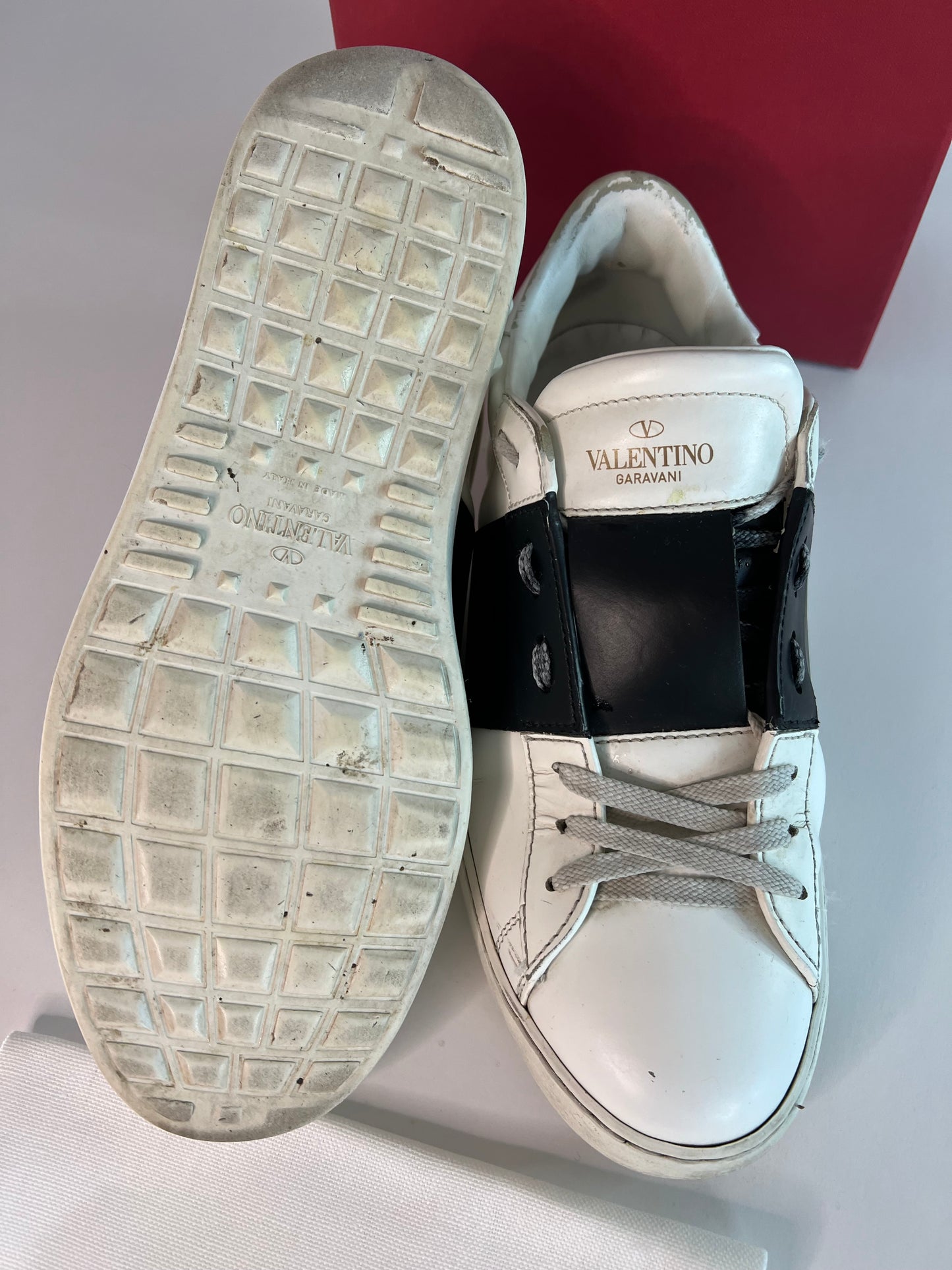 Valentino open 41