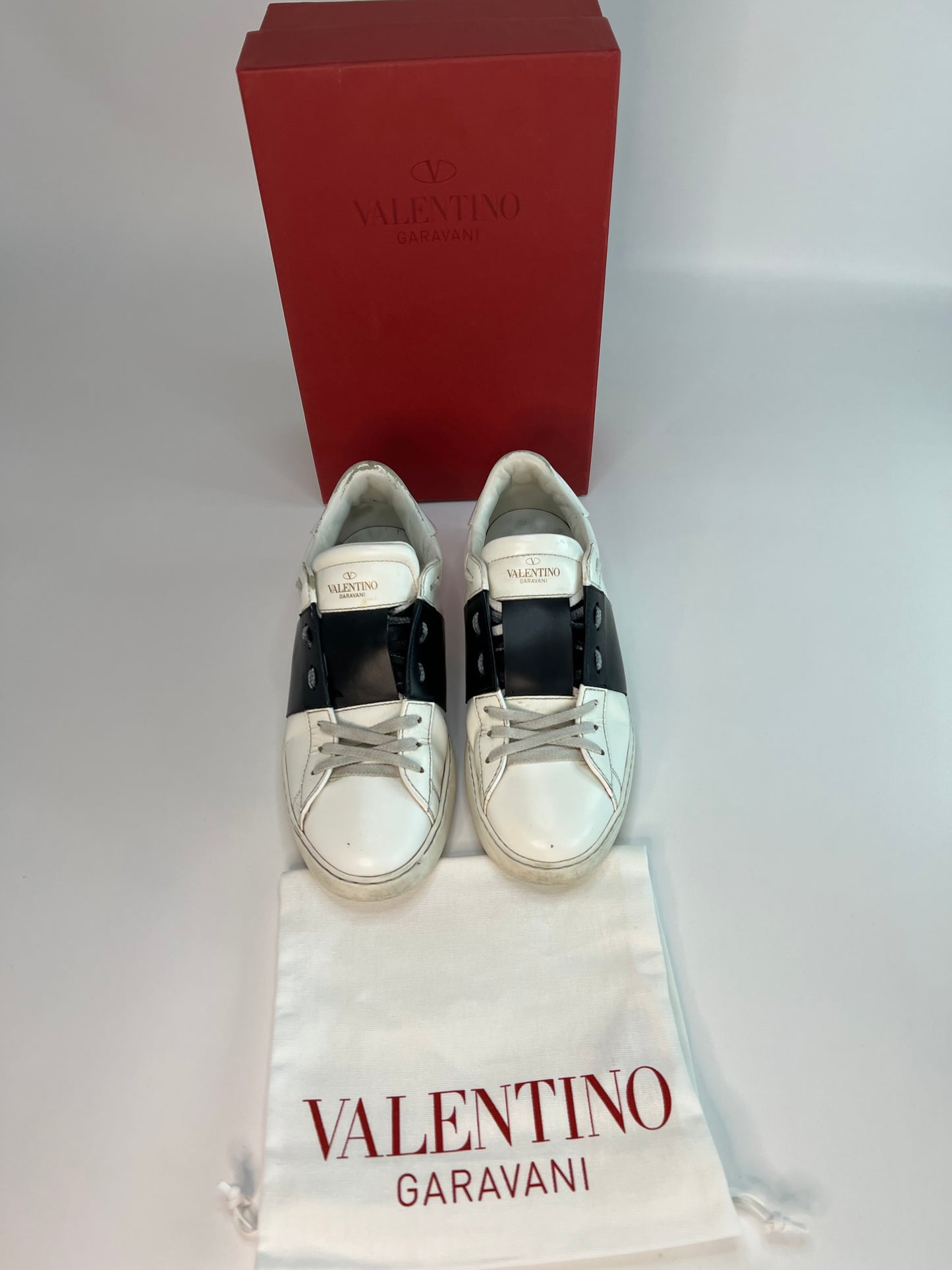 Valentino open 41
