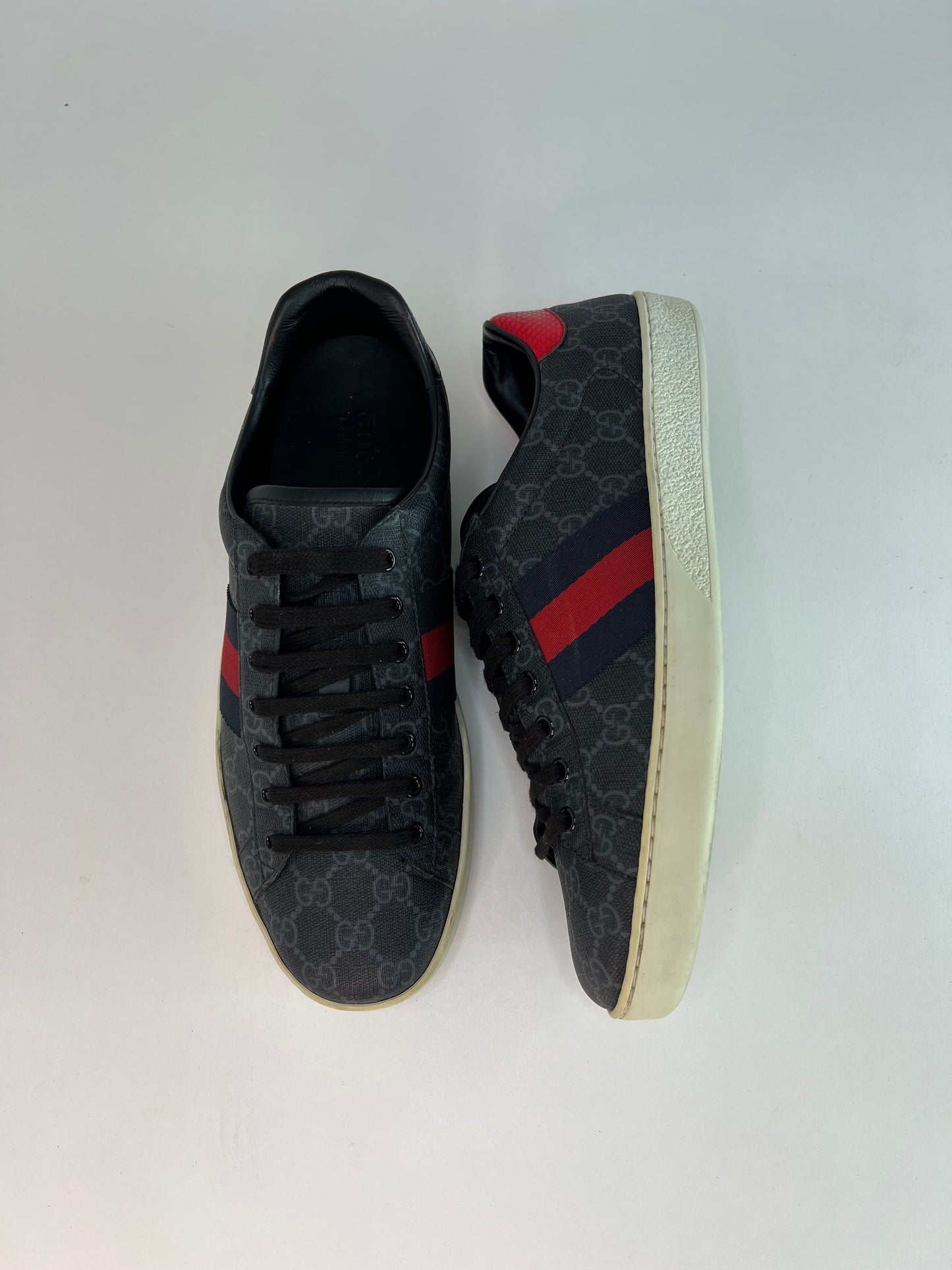 Gucci Ace 44