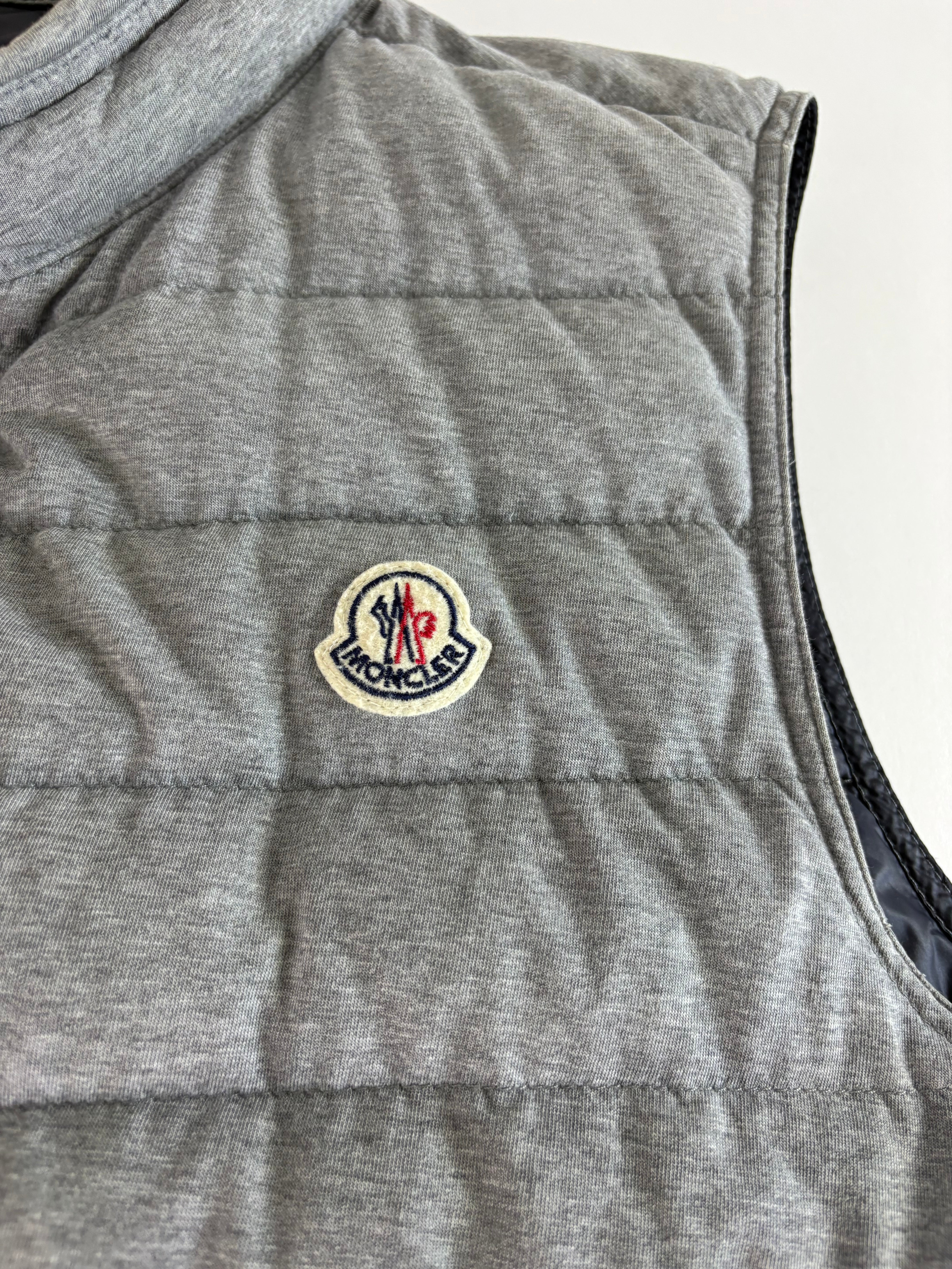 MONCLER モンクレール GERARD GILET ダウンベスト 3 グレー JACKETS – LuxurioSecret