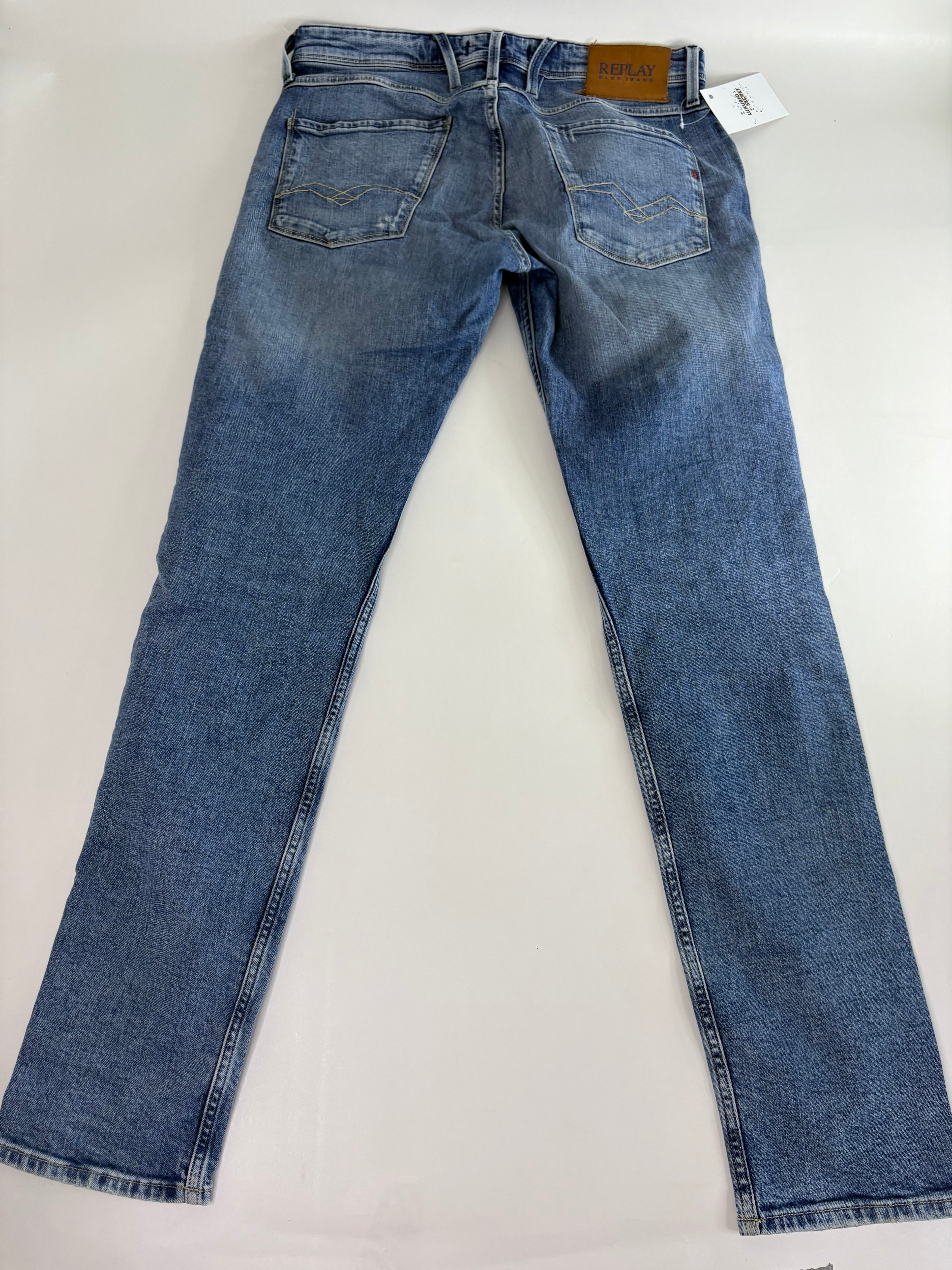 Replay Anbass Jean