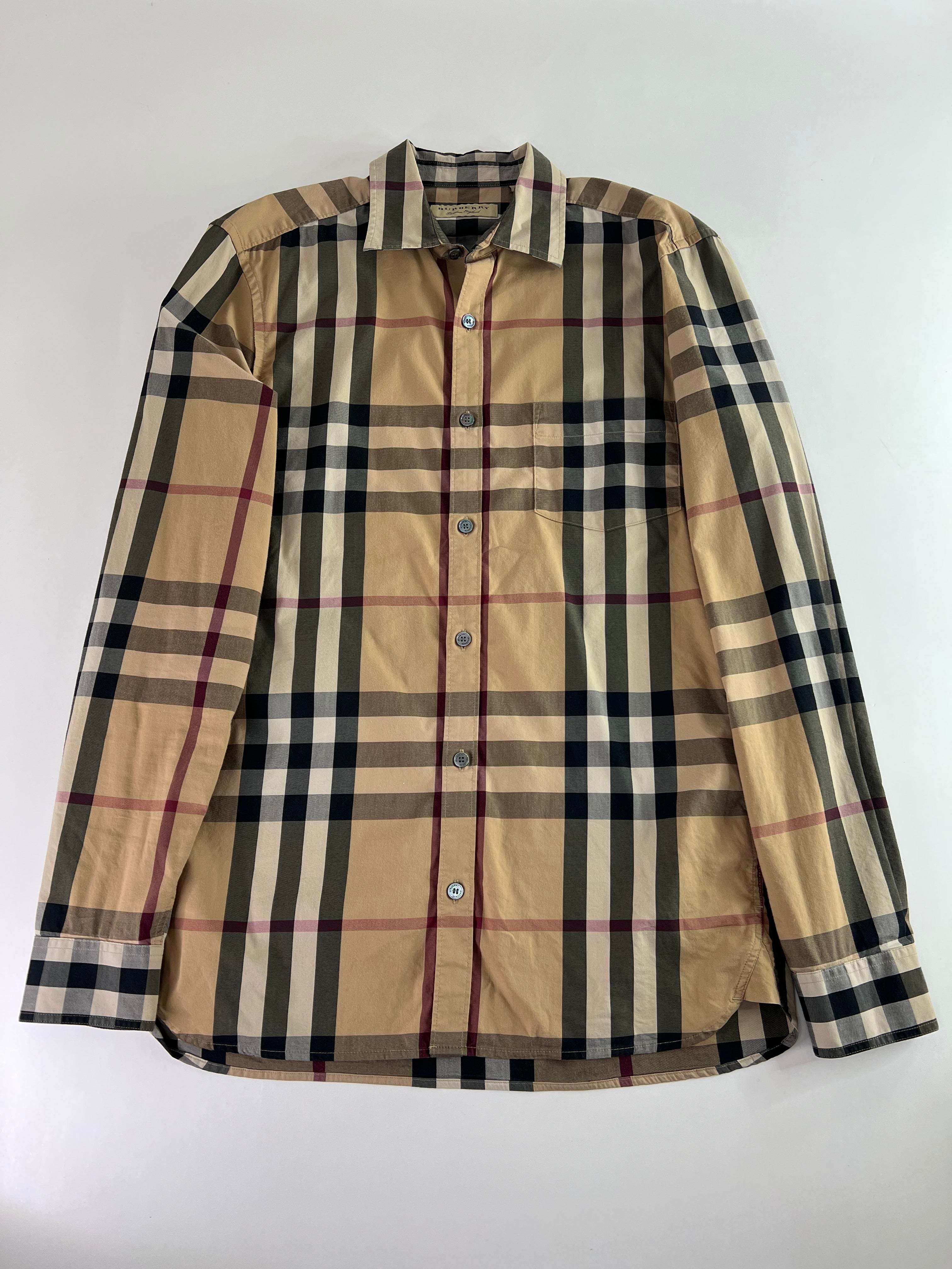 Burberry skjorta