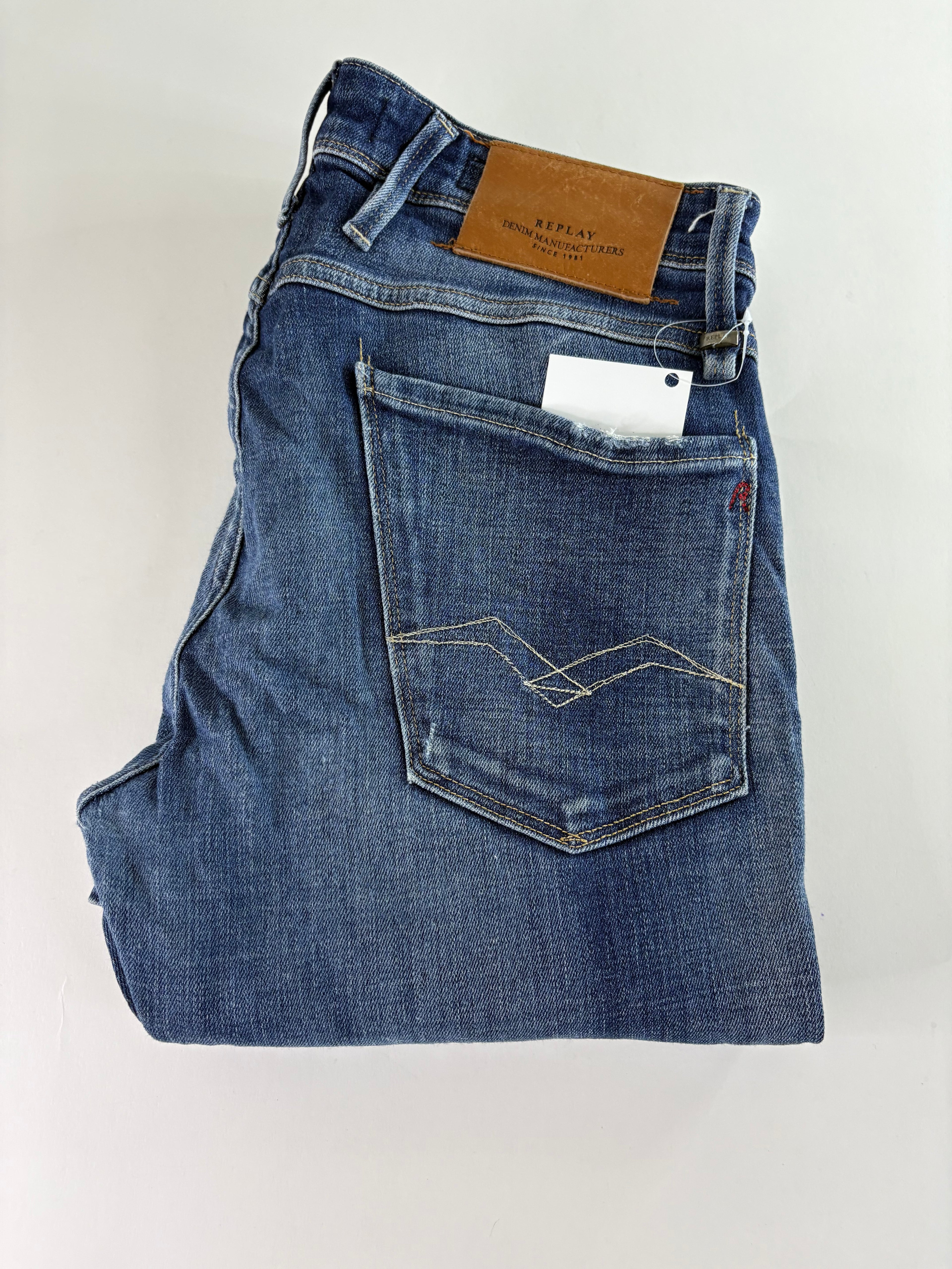 Replay Anbass Jean