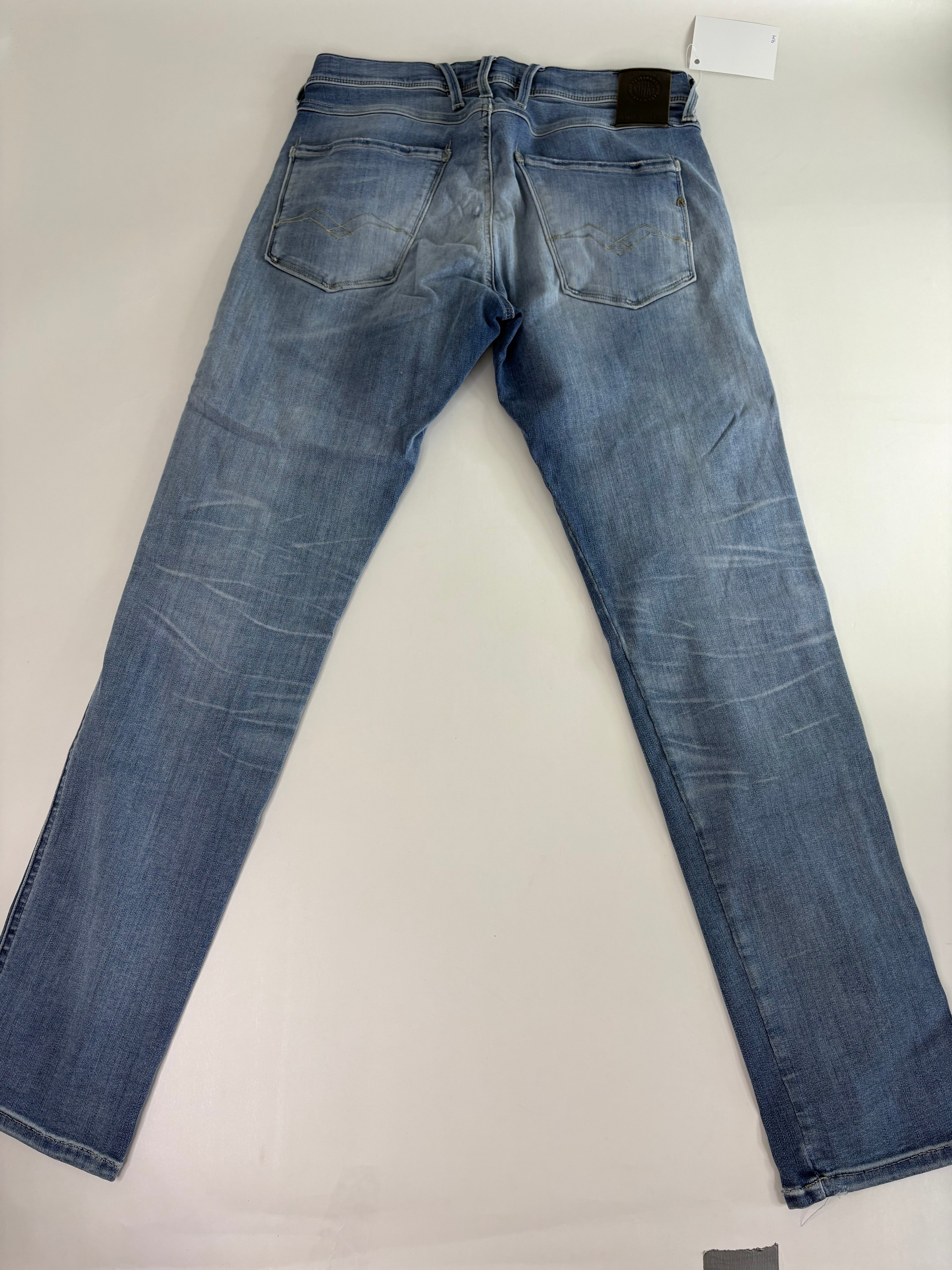 Replay Anbass Jean