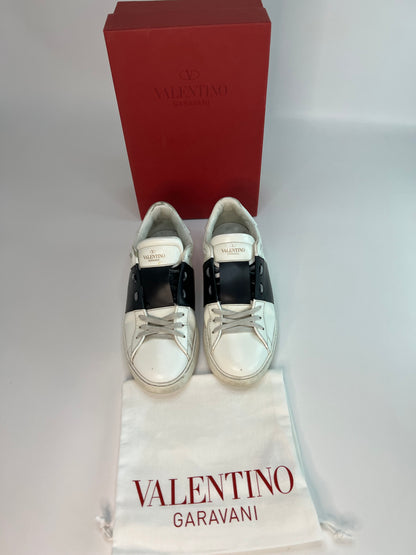Valentino open 41