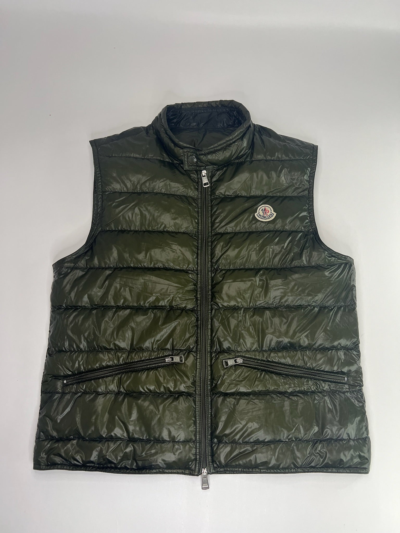 Moncler GUI