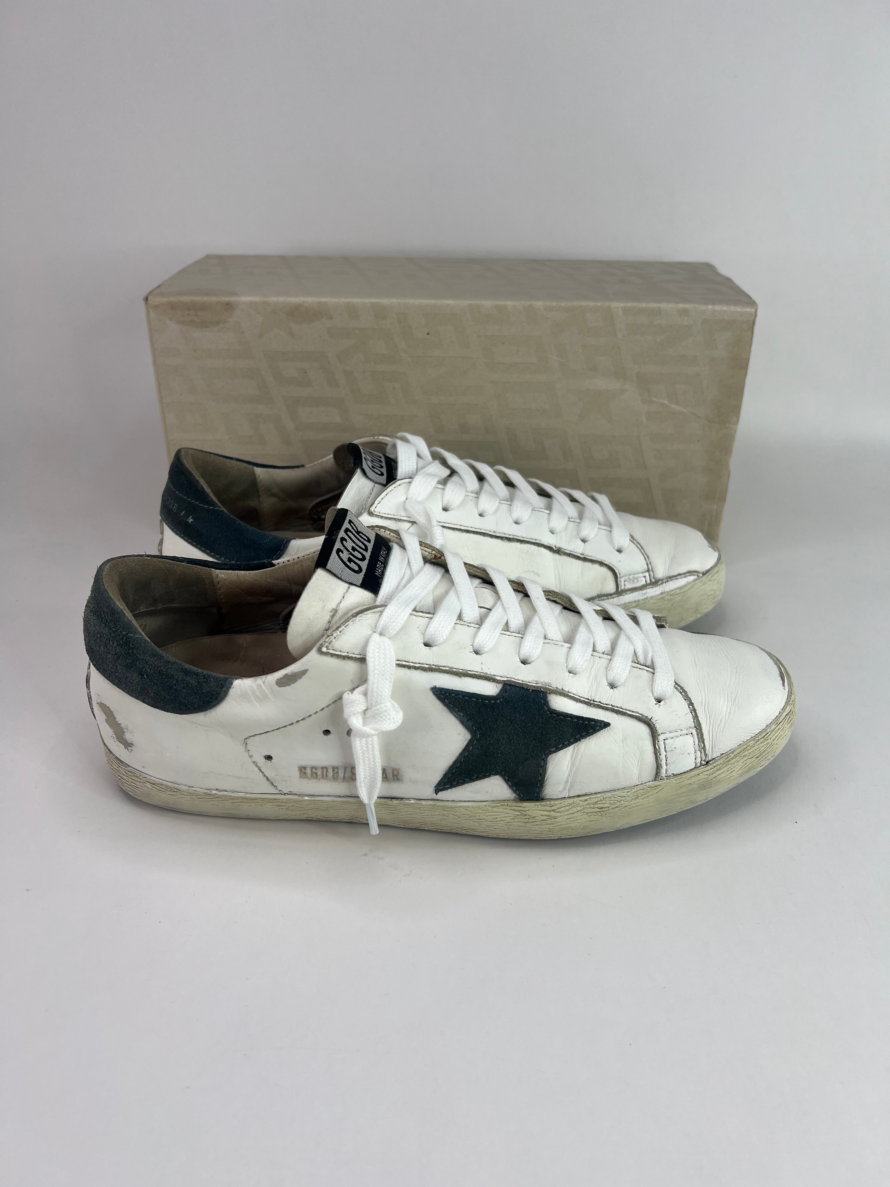 Golden Goose Sneaker